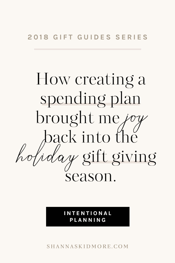 Money Mindset for the Holidays | Intentional planning brought me joy back into the Holidays. And that alone is something I will forever be grateful for. Here’s how. | Shanna Skidmore #giftguide #holidaysavings #entrepreneur
